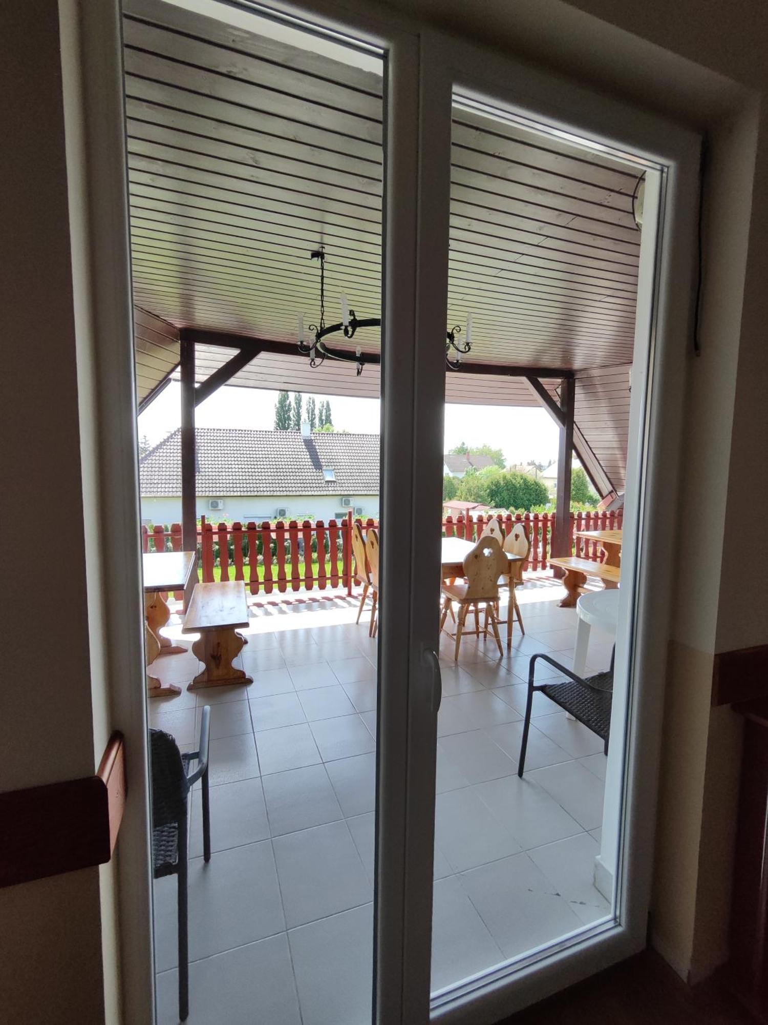 Havasi Üdülőház Gyenesdiás Exterior foto